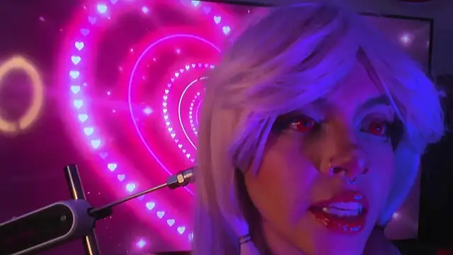 Nyxara- online show from July 24, 2026, 11:12 pm