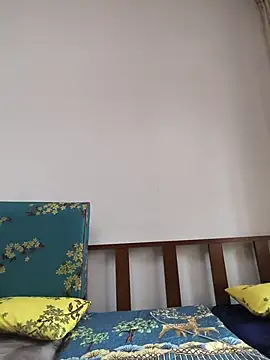 Smooth 79 online show from March 26, 2026, 5:06 am