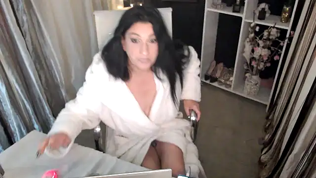 DreamLove2020 online show from October 19, 2025, 8:11 pm