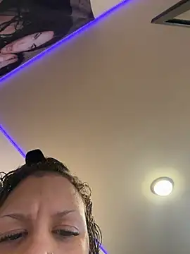Honeyy bunzzxoxo online show from April 30, 2026, 2:40 am