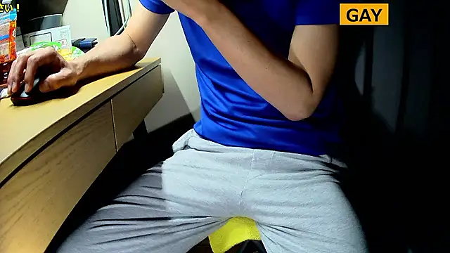 t-ky-taro online show from May 12, 2026, 2:34 pm