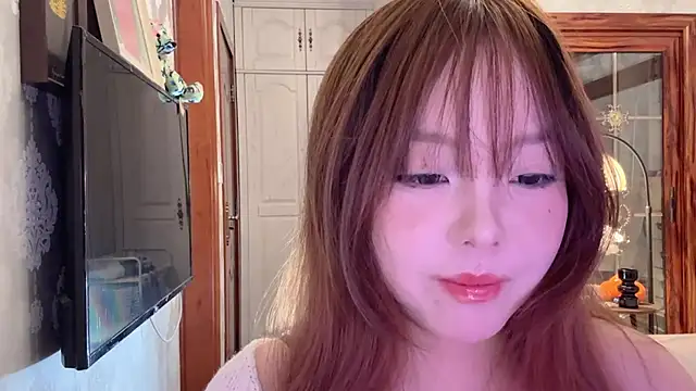 thelittlexx online show from May 16, 2026, 7:40 am
