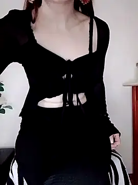 Snapshot of Mystic_Vicky chatting on March 28, 2026, 11:33 am Mystic Vicky online show from March 28, 2026, 11:33 am