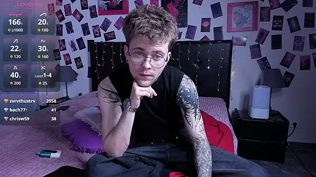 Thomas Norton online show from July 5, 2026, 4:19 am