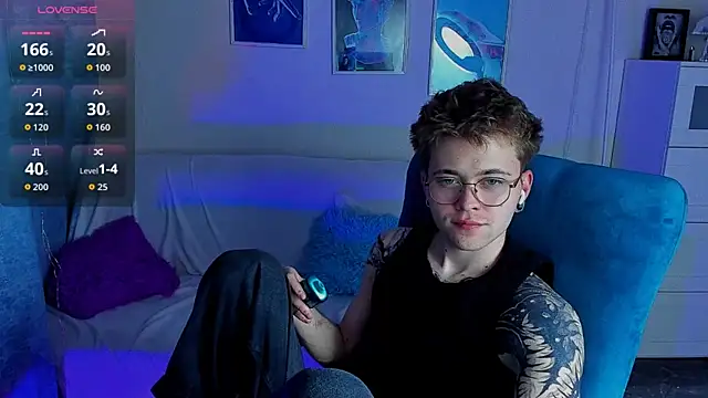 Thomas Norton online show from July 8, 2026, 8:31 pm