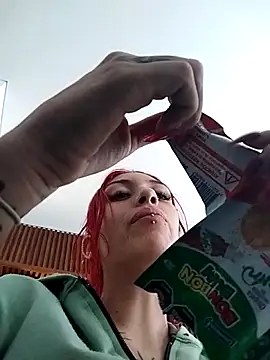 Snapshot of Derieri_Blush chatting on May 6, 2026, 6:34 pm Derieri Blush online show from May 6, 2026, 6:34 pm