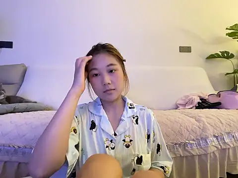 tutu512 online show from June 24, 2026, 2:04 pm