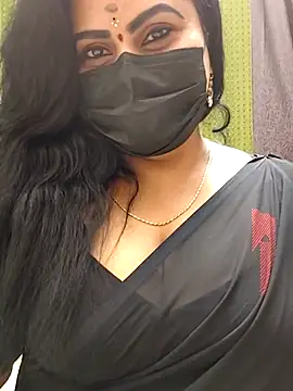 Snapshot of Anushka_flower chatting on July 2, 2026, 5:19 pm Anushka flower online show from July 2, 2026, 5:19 pm
