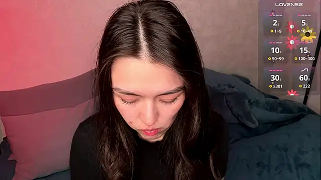 lilysolar online show from April 23, 2026, 4:52 pm