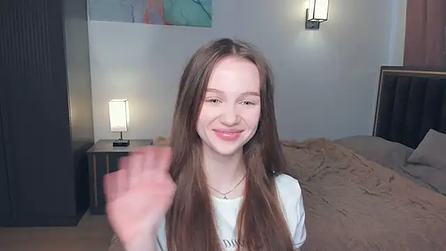 Snapshot of SharriSang chatting on April 2, 2026, 7:04 am SharriSang online show from April 2, 2026, 7:04 am