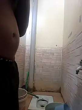 saura545 online show from April 8, 2026, 10:17 am