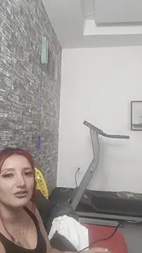 Snapshot of sarah_Tomson chatting on March 25, 2026, 11:03 pm sarah Tomson online show from March 25, 2026, 11:03 pm