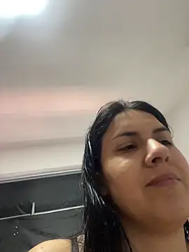 Snapshot of Annarhode chatting on May 16, 2026, 4:28 pm Annarhode online show from May 16, 2026, 4:28 pm