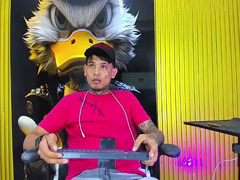 Winsord Bigcock online show from March 28, 2026, 7:26 pm