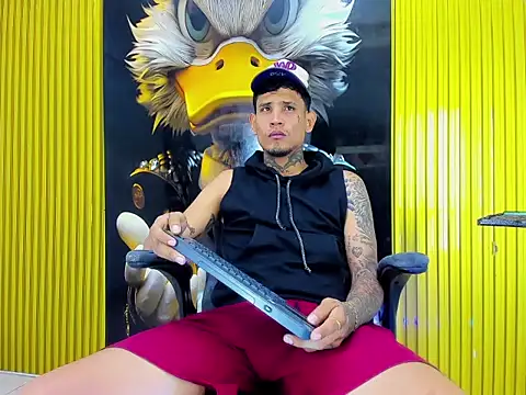 Winsord Bigcock online show from March 31, 2026, 7:27 pm