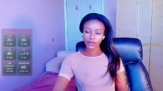 Amber Fae online show from May 12, 2026, 1:46 am