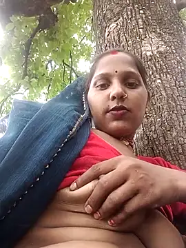 PUNAM  KHAN online show from July 8, 2026, 5:41 am