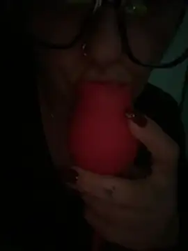 LeleMilf online show from March 26, 2026, 4:33 am