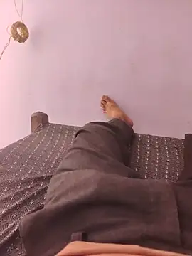 Snapshot of xmanraavan chatting on May 3, 2026, 9:58 am xmanraavan online show from May 3, 2026, 9:58 am