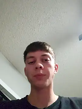 Snapshot of 503splurge chatting on April 1, 2026, 6:37 am 503splurge online show from April 1, 2026, 6:37 am