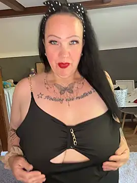 Noraya ink online show from May 30, 2026, 4:45 pm