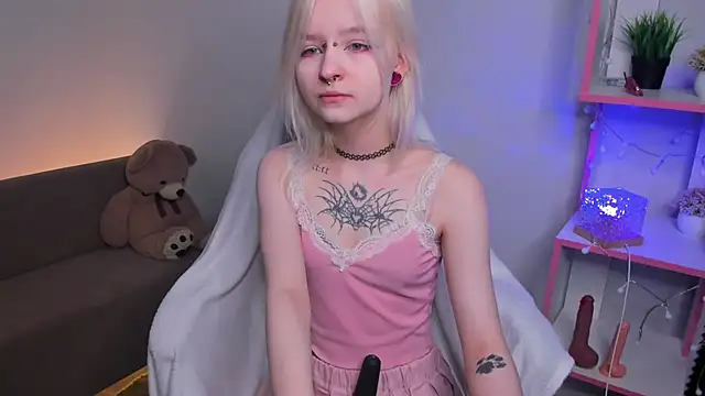 Snapshot of Mary_Wester chatting on May 2, 2026, 1:00 am Mary Wester online show from May 2, 2026, 1:00 am