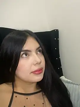 Cami olarte online show from May 23, 2026, 4:44 am