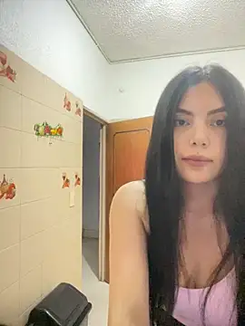 Cami olarte online show from May 19, 2026, 10:39 pm