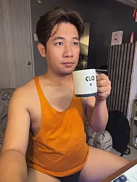 Titanryu online show from June 7, 2026, 1:33 am