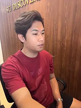Titanryu online show from April 27, 2026, 2:31 am
