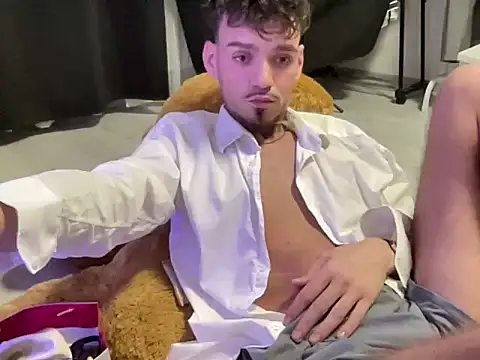 dariosx online show from April 8, 2026, 10:33 pm