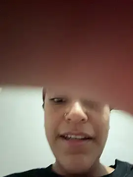 Snapshot of silvanaxc chatting on March 26, 2026, 11:24 pm silvanaxc online show from March 26, 2026, 11:24 pm