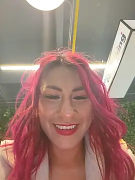 tatianabelli online show from June 26, 2026, 10:37 pm
