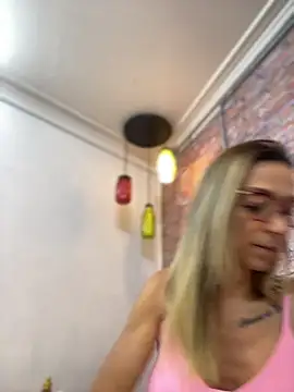 AlanaBrunetteX X online show from May 3, 2026, 8:23 pm