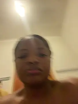 AngelicCaramelxxx online show from April 24, 2026, 1:29 am
