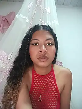 Snapshot of BelleKaty_ chatting on April 23, 2026, 7:48 pm BelleKaty online show from April 23, 2026, 7:48 pm