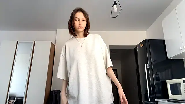 Snapshot of Aliceborderland chatting on March 27, 2026, 10:05 am Aliceborderland online show from March 27, 2026, 10:05 am