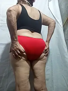 maira-hot online show from May 30, 2026, 12:11 pm