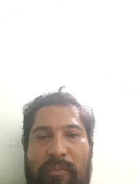 varun2184 online show from April 29, 2026, 6:14 pm