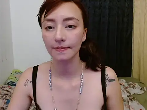 Snapshot of iris_stream chatting on April 14, 2026, 5:01 am iris stream online show from April 14, 2026, 5:01 am