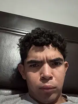 Snapshot of vrgrika chatting on March 29, 2026, 6:20 pm vrgrika online show from March 29, 2026, 6:20 pm