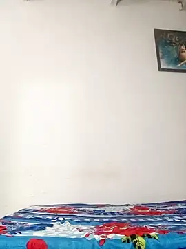 Sexyy Bhabhi 143 online show from May 19, 2026, 9:33 pm
