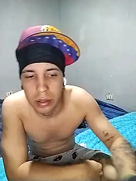 Snapshot of Hades_24 chatting on March 31, 2026, 4:14 am Hades 24 online show from March 31, 2026, 4:14 am