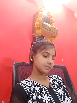 Snapshot of TANU01990 chatting on May 15, 2026, 4:21 am TANU01990 online show from May 15, 2026, 4:21 am