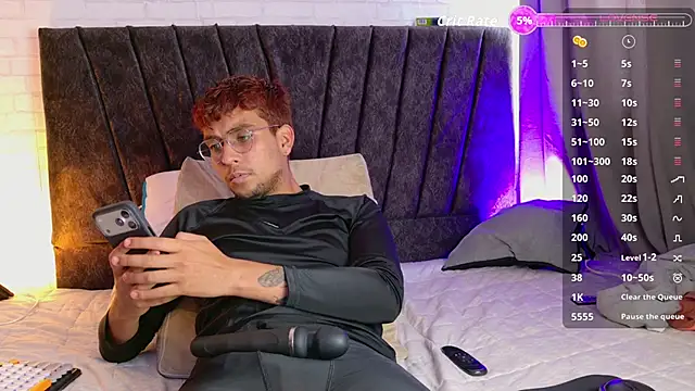 jei cox online show from April 14, 2026, 6:35 pm