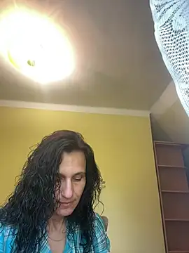 StellaMia263 online show from June 24, 2026, 1:32 pm
