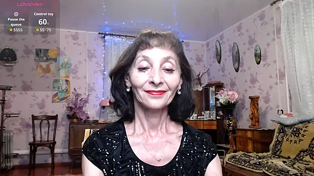 Snapshot of Shooting-Star- chatting on June 3, 2026, 6:45 pm Shooting-Star- online show from June 3, 2026, 6:45 pm
