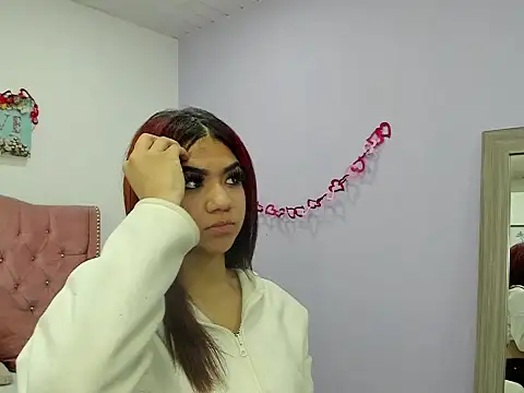 Snapshot of Valenn02 chatting on March 30, 2026, 1:45 pm Valenn02 online show from March 30, 2026, 1:45 pm