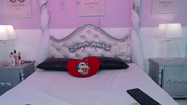KimberlyBale online show from May 16, 2026, 7:57 pm