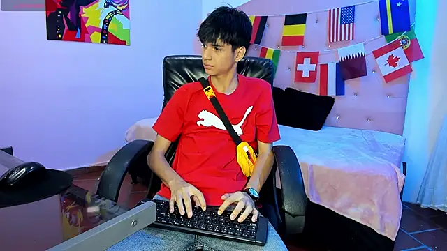 Snapshot of maxim_rod chatting on July 1, 2026, 8:20 pm maxim rod online show from July 1, 2026, 8:20 pm